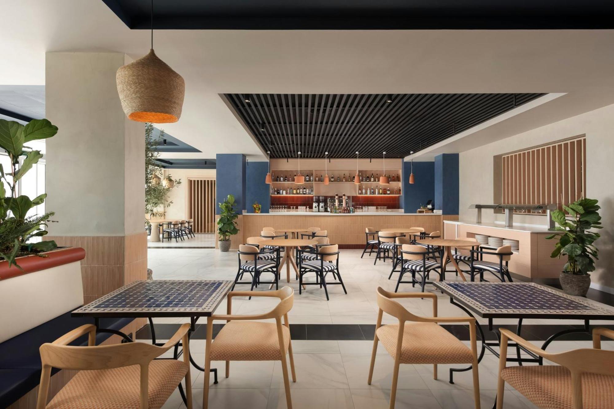 Four Points By Sheraton Costa Blanca 4*